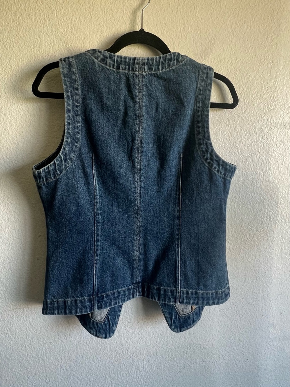 Madewell Denim Crewneck Vest in
Java Wash Blue Color 8 NWT - Picture 8 of 13